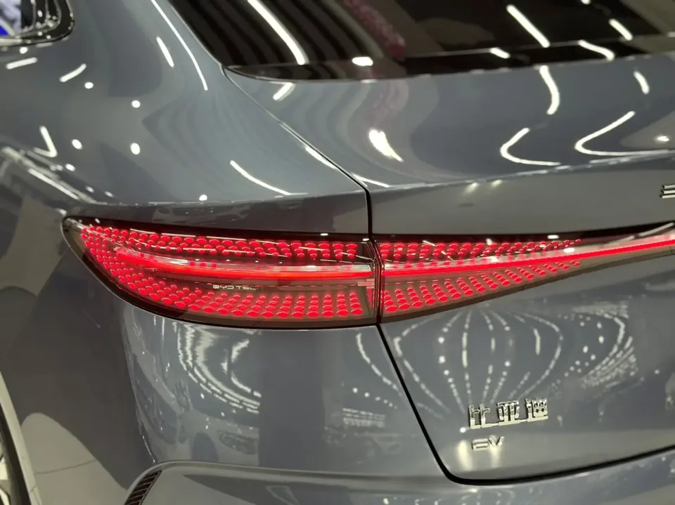 BYD Seal SEAL 550KM Champion Edition Premium 2023 — миниатюра 3