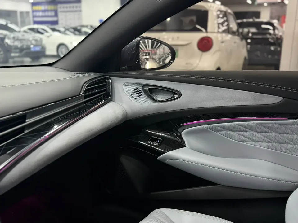 BYD Seal SEAL 550KM Champion Edition Premium 2023 — миниатюра 4