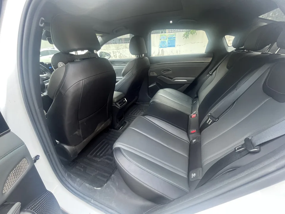 BYD Qin L DM DM-i 120KM Beyond Edition 2024 — миниатюра 3
