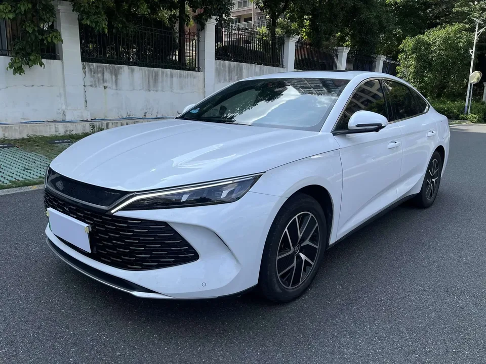 BYD Qin L DM 2024