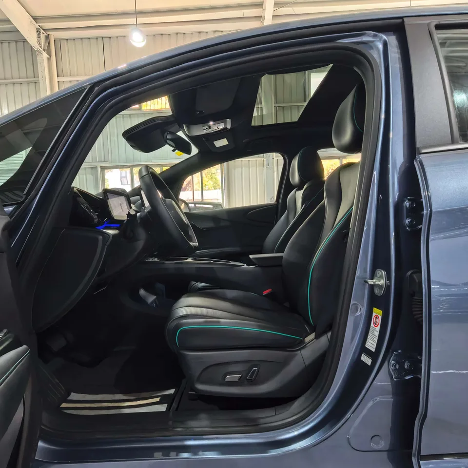 BYD Dolphin Dolphin 2025 Smart Driving Edition 410KM Fashion Edition 2025 — thumbnail 3