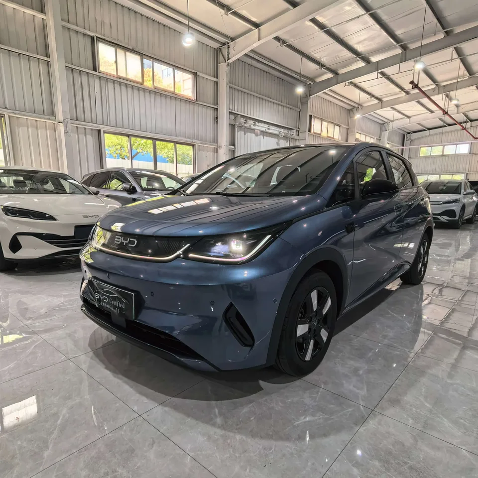 BYD Dolphin 2025