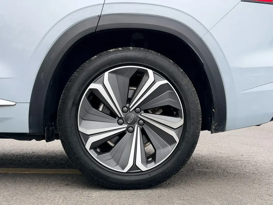 Geely Monjaro 1.5T Thor HiF Hybrid Edition Super Fast 2022 — миниатюра 3