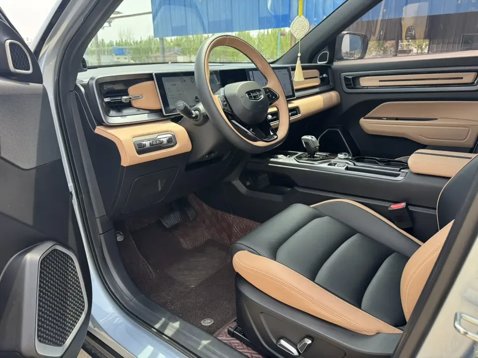 Geely ICON Geely ICON 2022 1.5TD Qingyuan Limited Edition 2023 — миниатюра 5