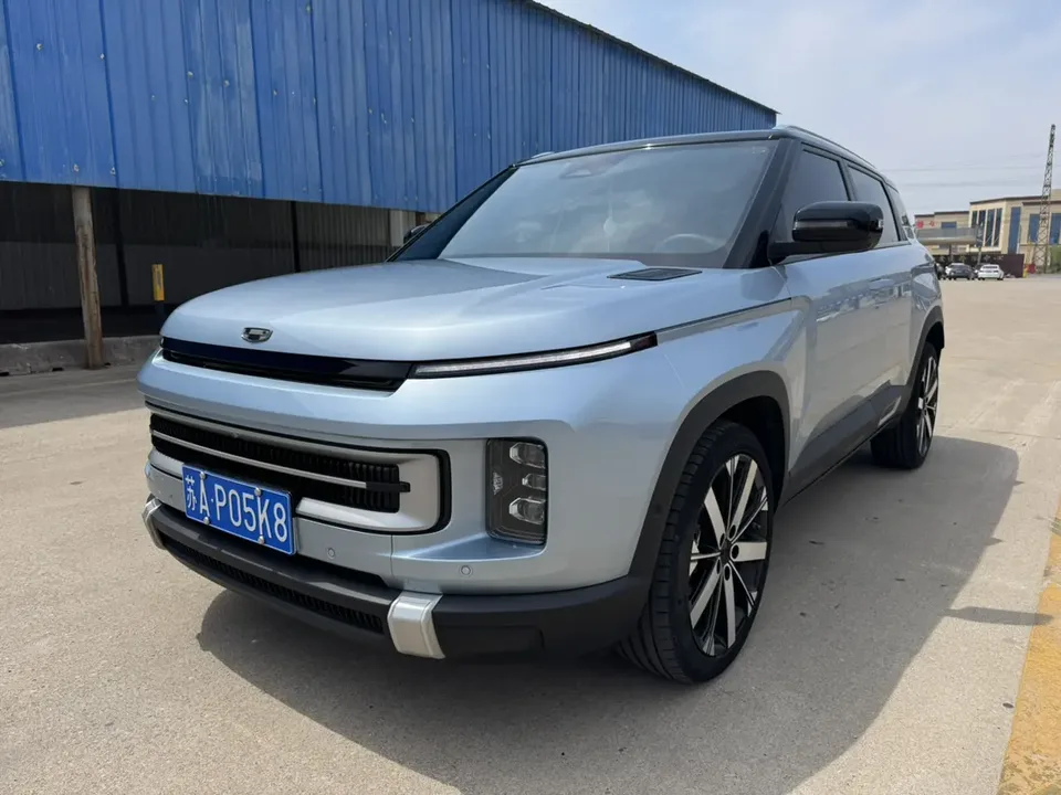 Geely ICON 2023