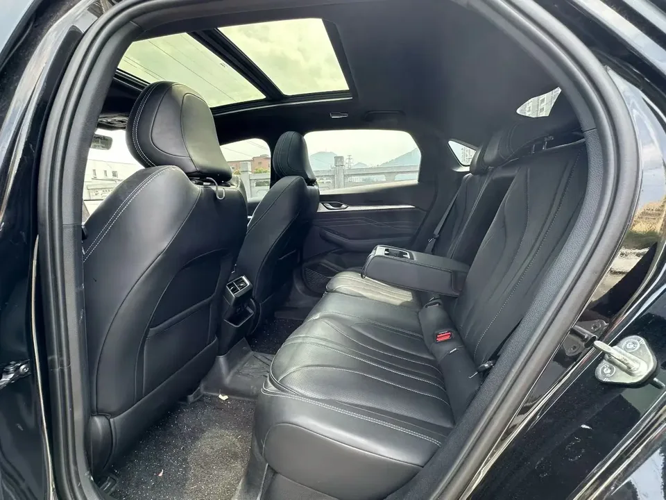 Geely Preface Xing Rui 2025 1.5T Dongfangyao Kunlun Edition 2025 — thumbnail 3