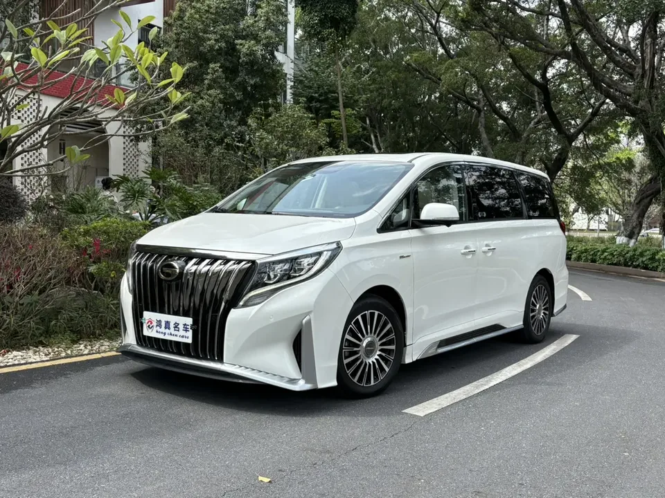 GAC Trumpchi M8 2022