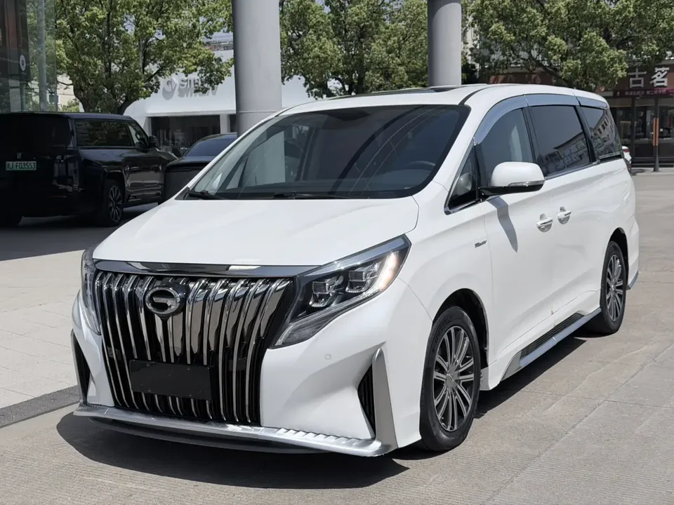 GAC Trumpchi M8 2022
