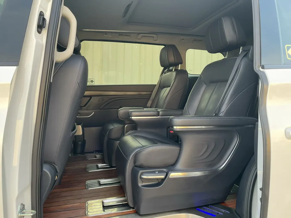 GAC Trumpchi M8 Trumpchi M8 2021 Trumpchi M8 2021 Lead Show Series 390T Extreme Edition 2023 — thumbnail 3