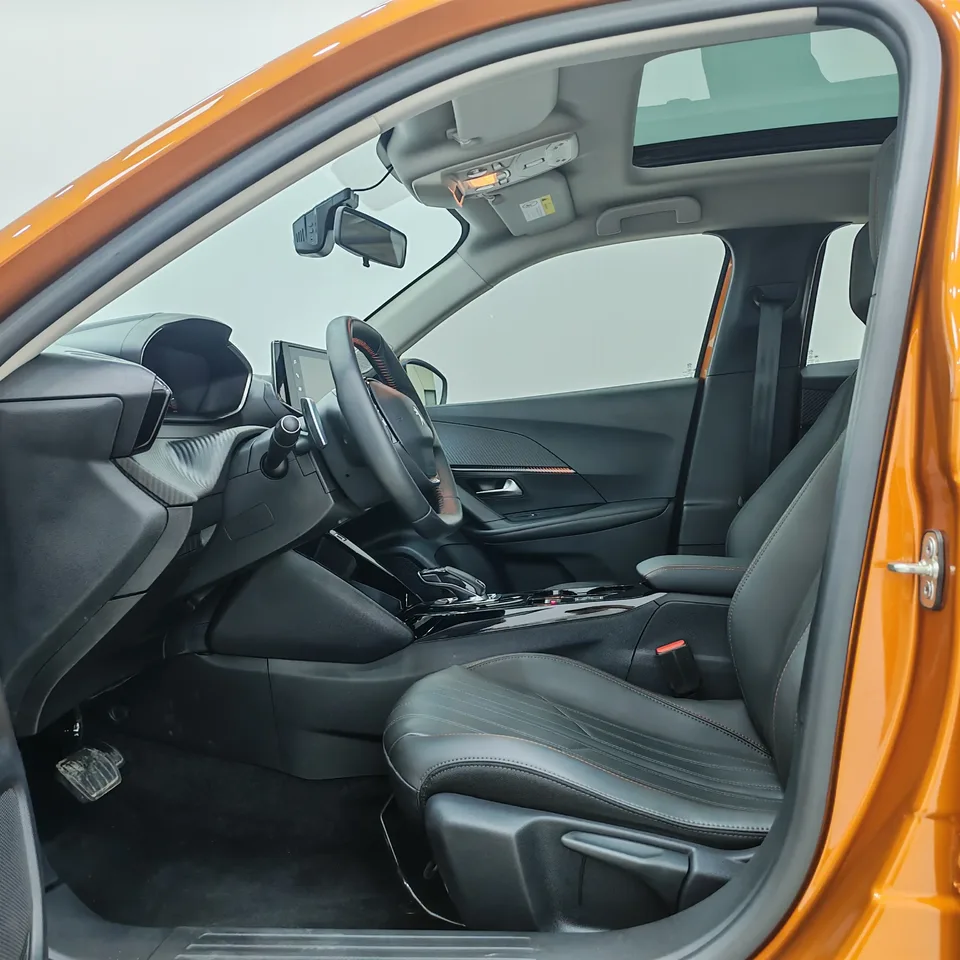 Peugeot 2008 Peugeot 2008 2022 230THP THE ONE 2023 — миниатюра 4