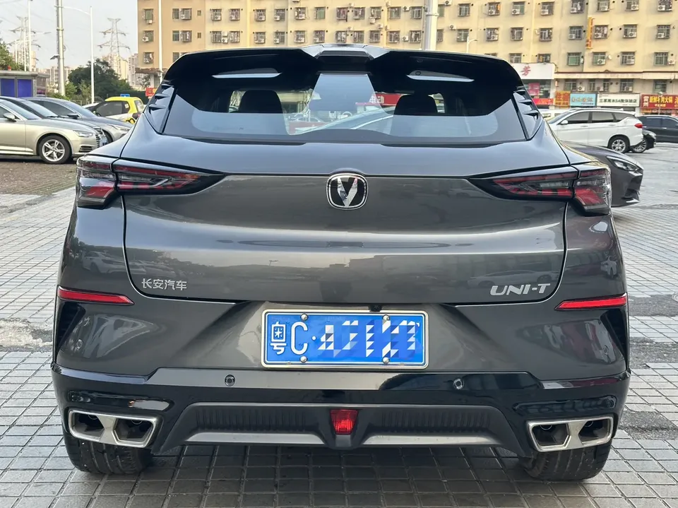 Changan UNI-T Second Generation 1.5T Premium Edition 2023 — миниатюра 2