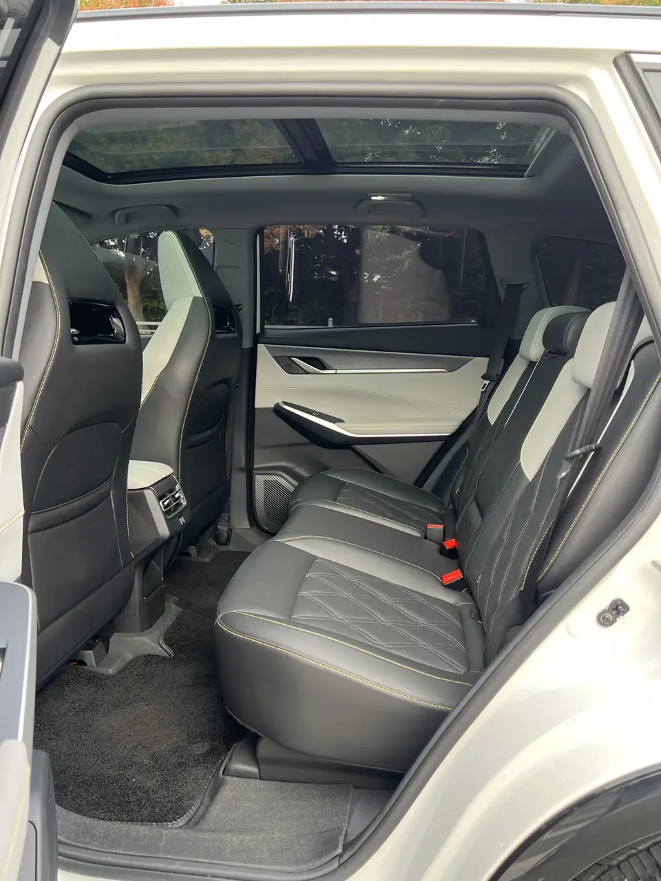 Changan CS75PLUS third generation champion version 1.5T automatic intelligent driving dynamic navigation model 2024 — миниатюра 4
