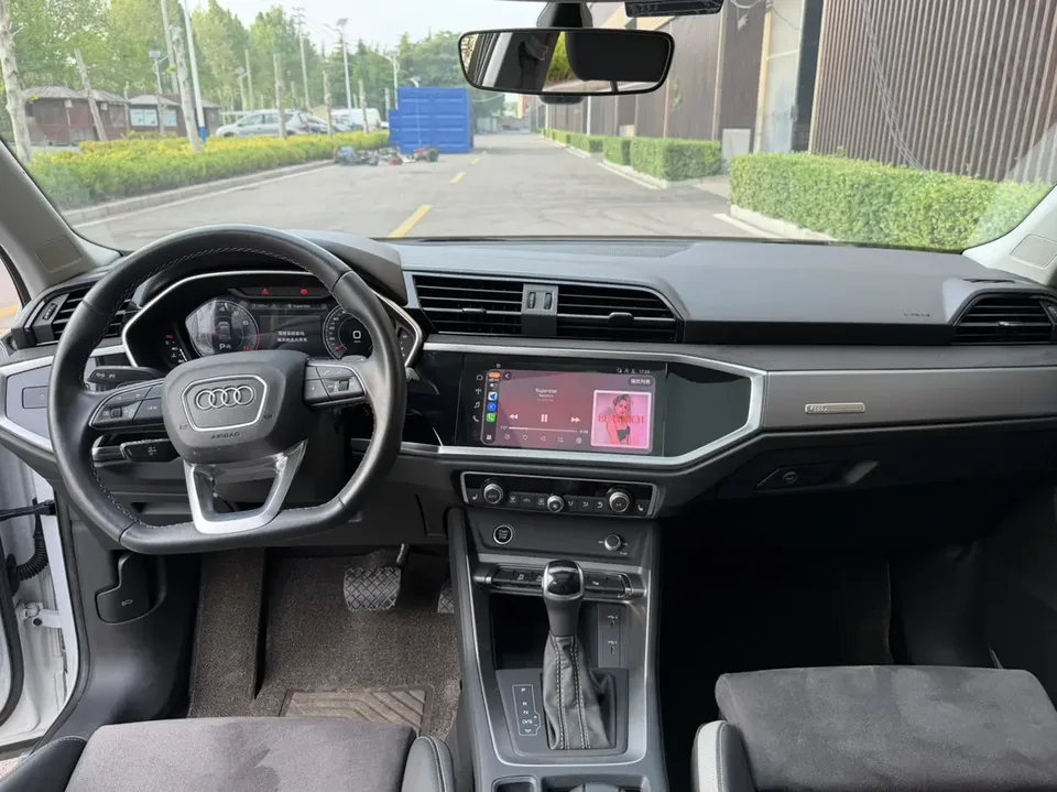 Audi Q3 Audi Q3 2022 35 TFSI Fashionable and Dynamic 2022 — миниатюра 5