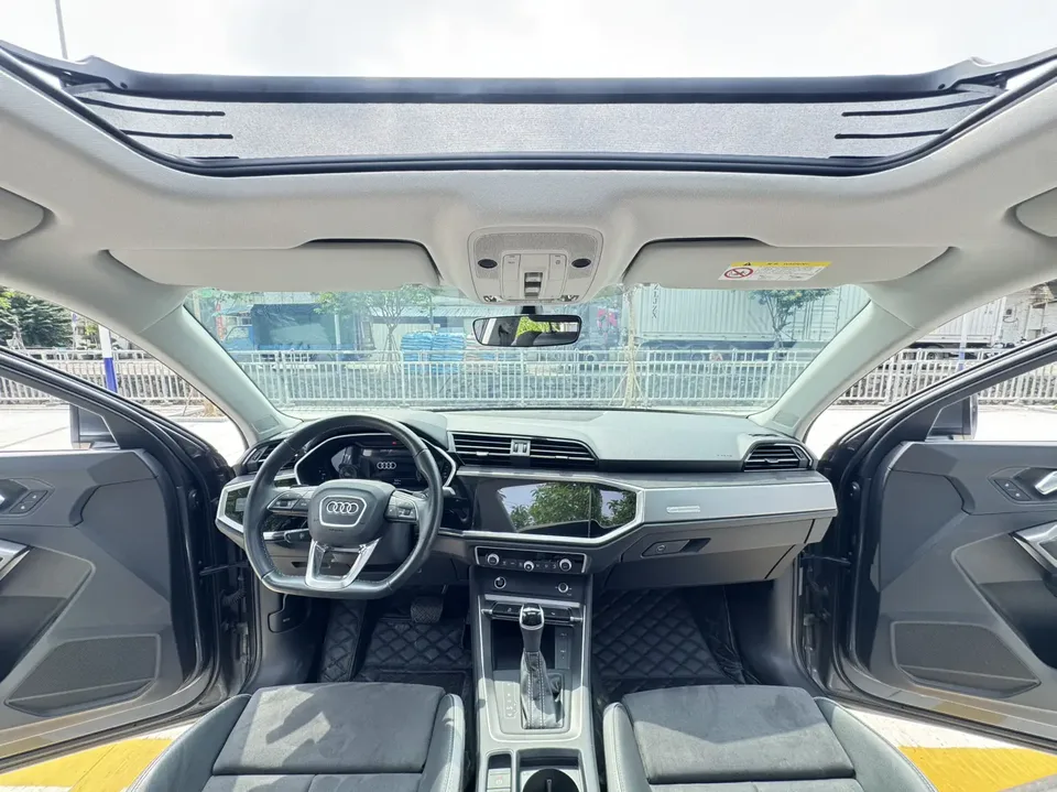 Audi Q3 Audi Q3 2022 35 TFSI Fashionable and Dynamic 2022 — миниатюра 3