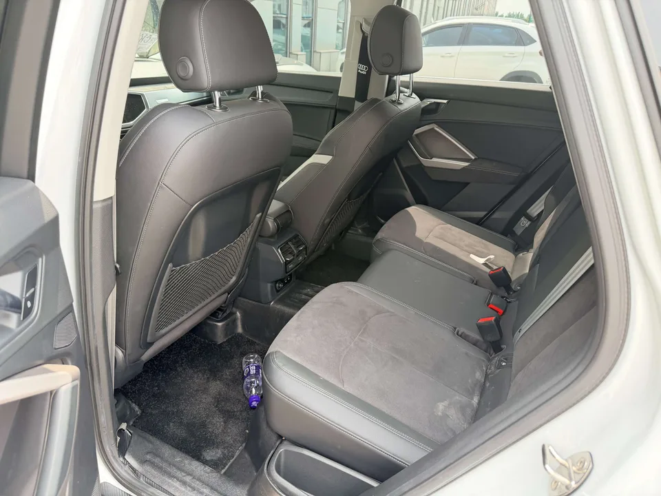 Audi Q3 Audi Q3 2022 35 TFSI Fashionable and Dynamic 2022 — миниатюра 3