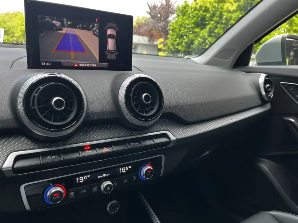 Audi Q2L Audi Q2L 2024 35 TFSI Fashion Dynamic Edition 2024 — миниатюра 4