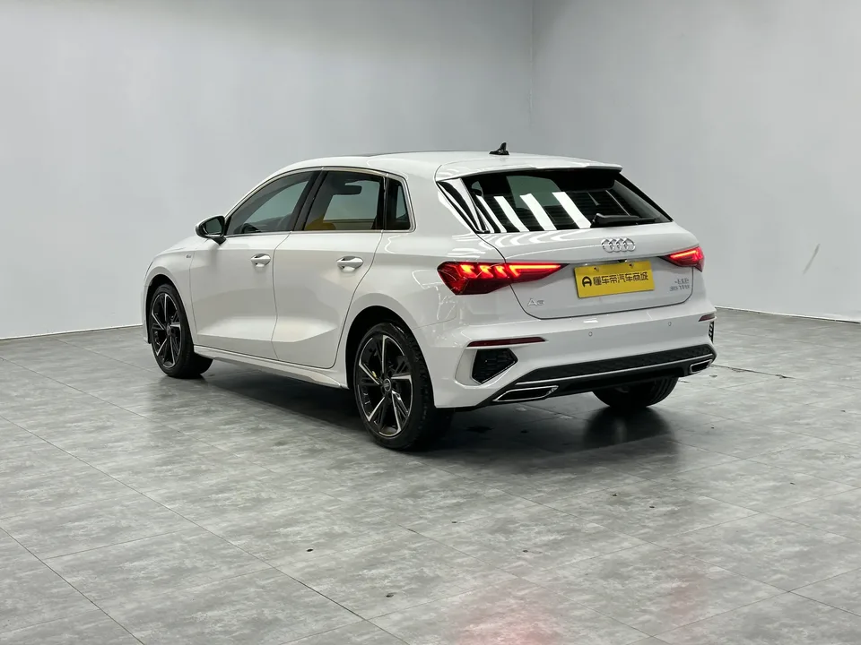 Audi A3 Audi A3 2024 Sportback 35 TFSI Stylish and sporty 2024 — thumbnail 2