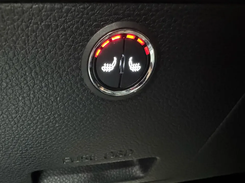 Kia Seltos CYLTUS 1.5L IVT Luxury Edition 2023 — миниатюра 4