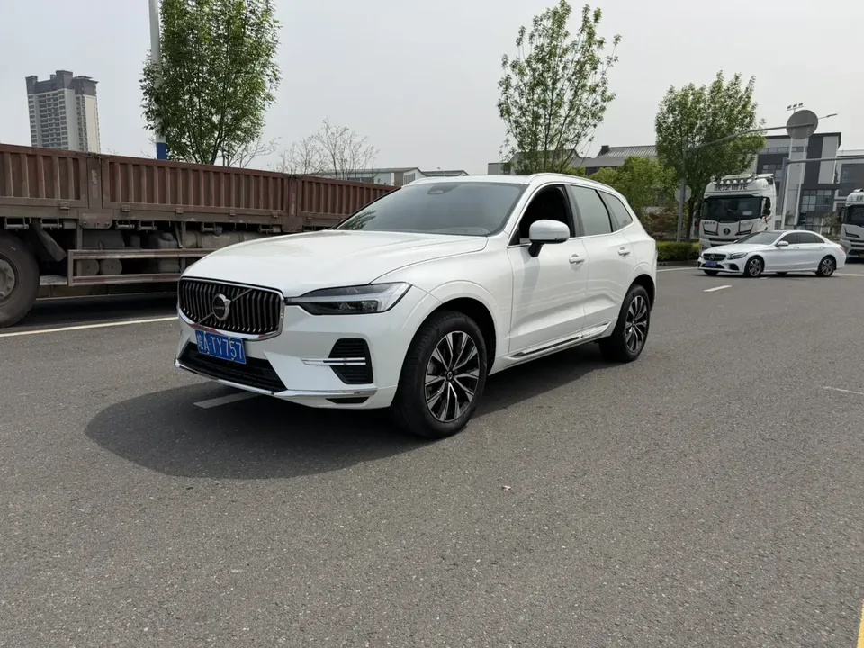 Volvo XC60 2023