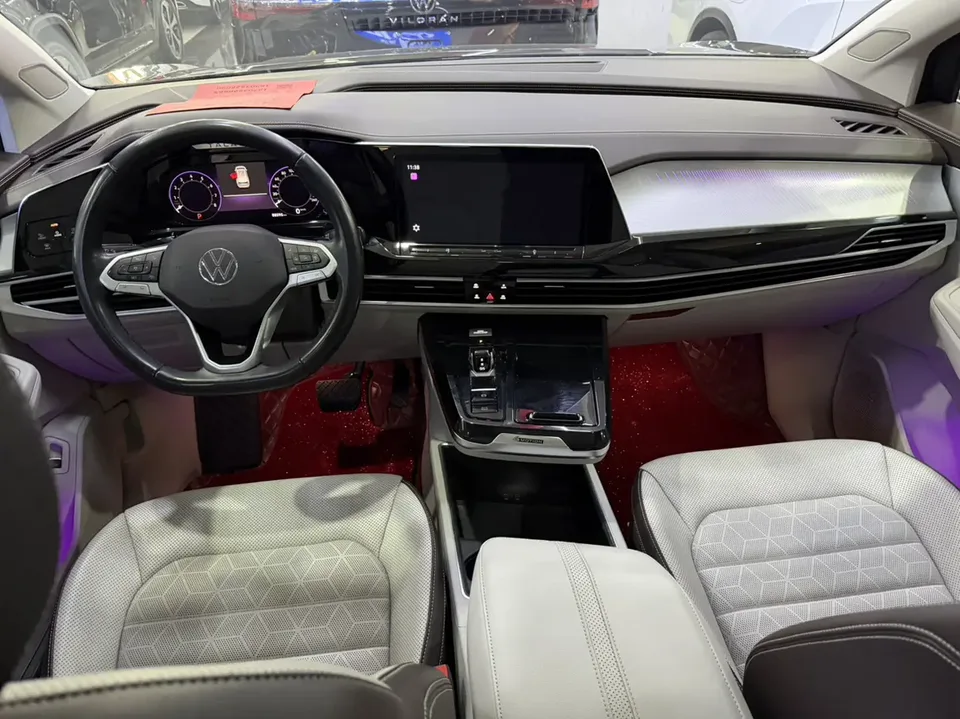 Volkswagen Talagon Lanjing 380TSI 4WD Luxury Edition Pro 6 Seaters 2023 — миниатюра 2