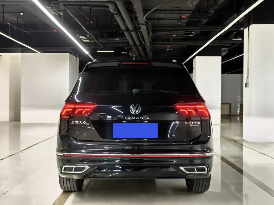 Volkswagen Tiguan L Tiguan L 2022 330TSI Automatic 2WD R-Line Flagship Edition 2022 — миниатюра 2