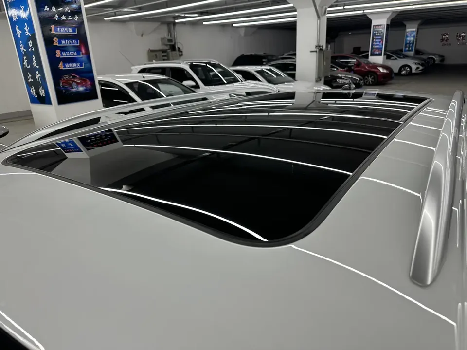 Volkswagen Tayron Tanyue 2022 280TSI 2WD Luxury Smart Edition 2022 — миниатюра 4