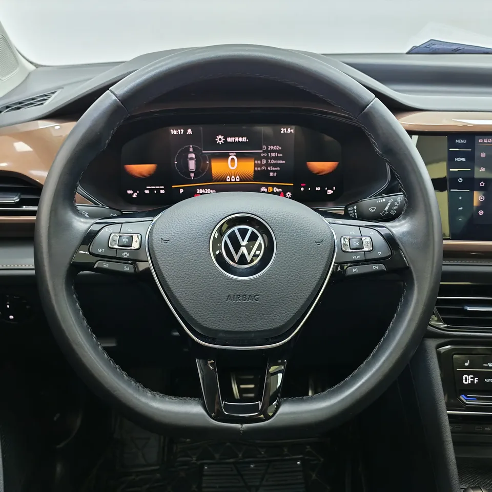 Volkswagen Tharu 280TSI 2WD Luxury Edition 2023 — миниатюра 4