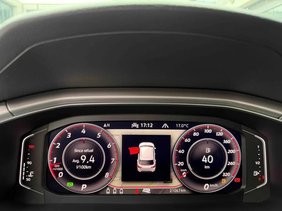 Volkswagen T-Roc Tangeu 280TSI DSG 2WD R-Line Pro Smart Edition 2023 — миниатюра 4
