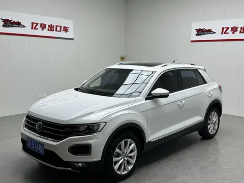 Volkswagen T-Roc 2023 купить в Москве