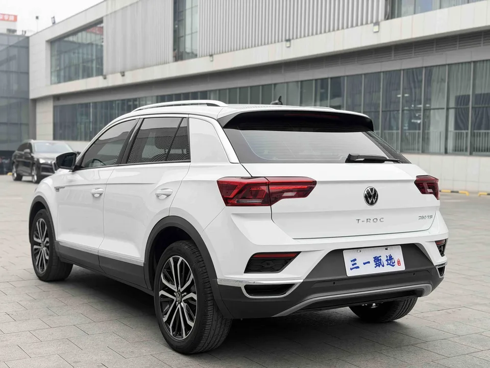 Volkswagen T-Roc Tange 280TSI DSG two-wheel drive comfort PLUS 2022 — миниатюра 2