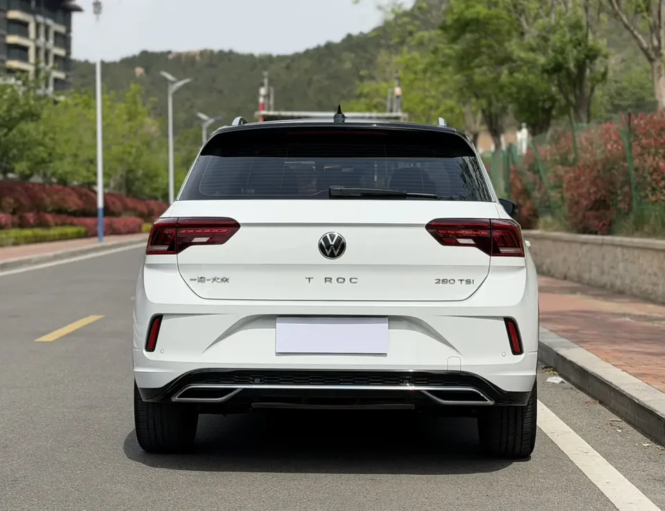 Volkswagen T-Roc Tanyue 280TSI DSG 2WD R-Line Pro PLUS 2023 — миниатюра 2
