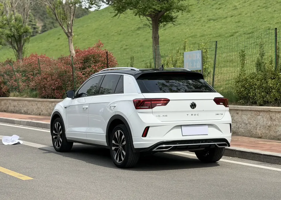 Volkswagen T-Roc Tanyue 280TSI DSG 2WD R-Line Pro PLUS 2023 — миниатюра 4