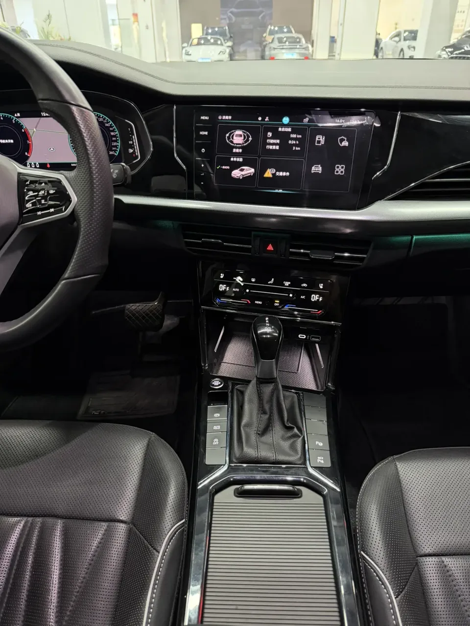 Volkswagen Passat facelift 330TSI Starry Sky Deluxe Edition 2023 — миниатюра 5