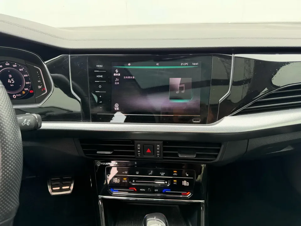 Volkswagen Passat Passat 2023 330TSI Star Elite Edition 2023 — миниатюра 4