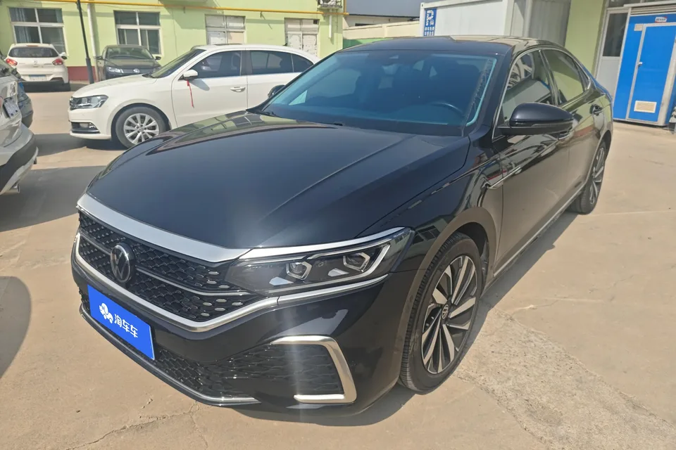 Volkswagen Passat 2022