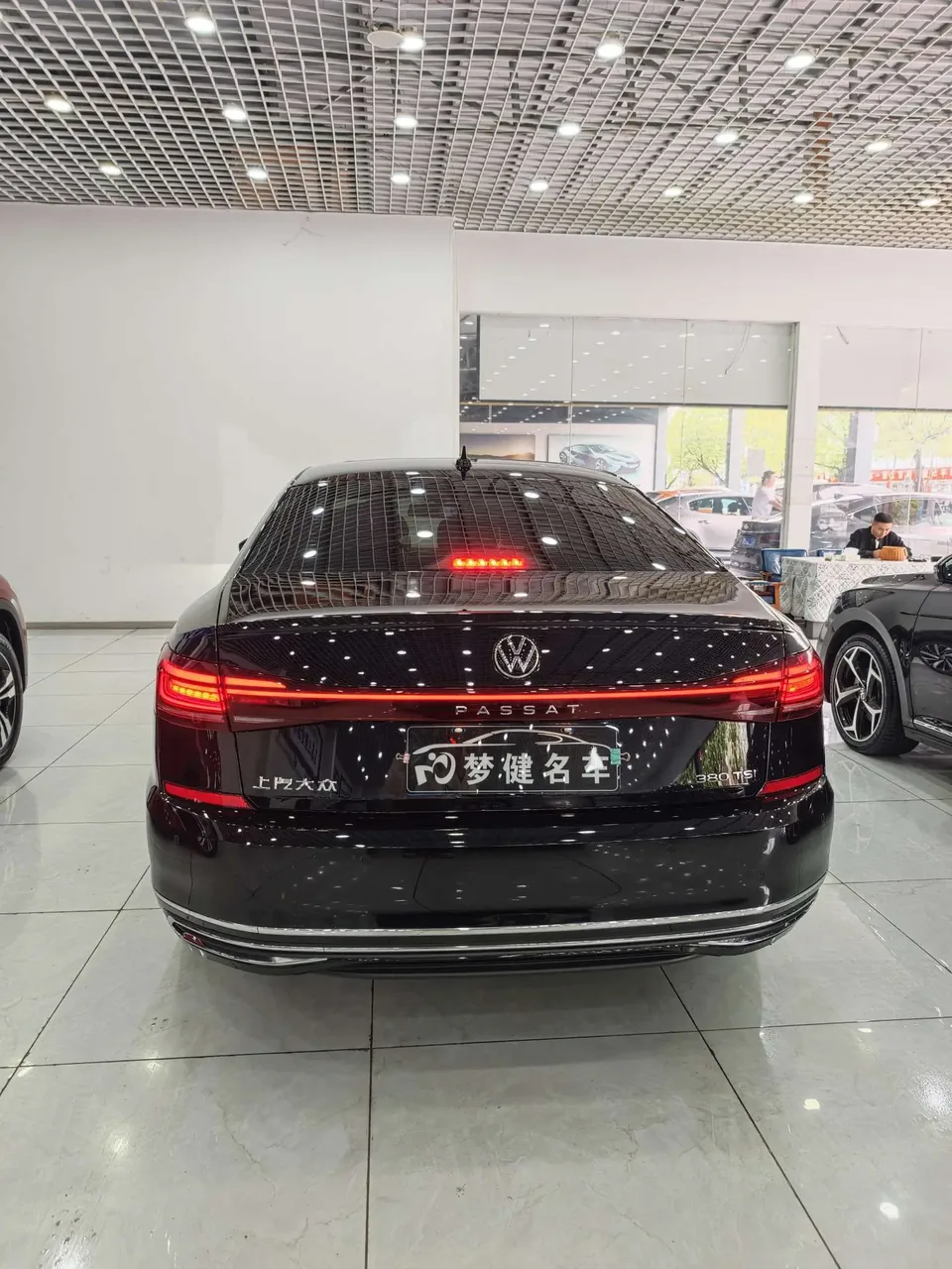 Volkswagen Passat Passat 2025 Outstanding Model 380TSI Longteng Edition 2025 — миниатюра 2