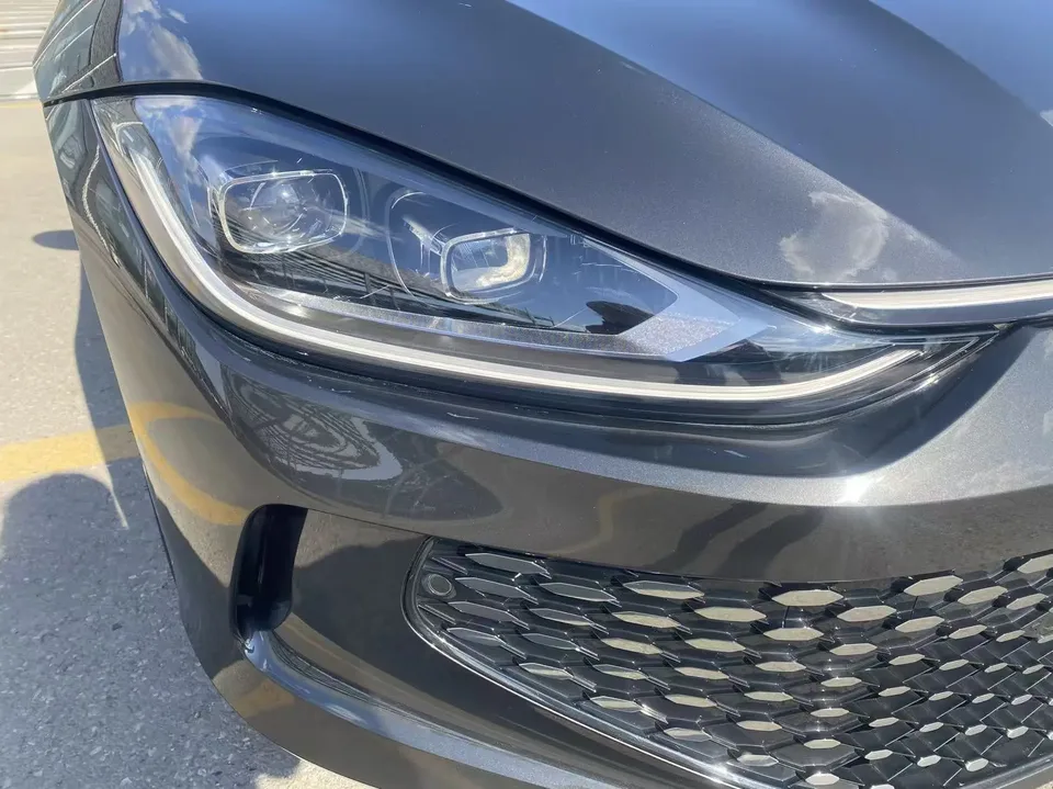 Volkswagen Lamando Lingdu Lingdu L 280TSI DSG Cool Edition 2023 — миниатюра 3