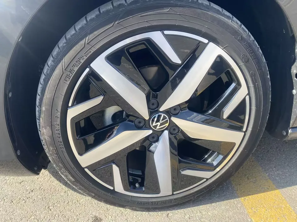 Volkswagen Lamando Lingdu Lingdu L 280TSI DSG Cool Edition 2023 — миниатюра 5