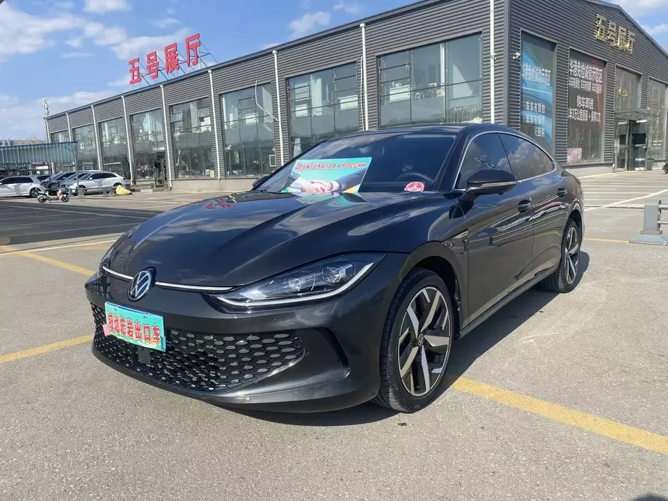 Volkswagen Lamando Lingdu Lingdu L 280TSI DSG Cool Edition 2023 — фото 1, купить с доставкой в Москву