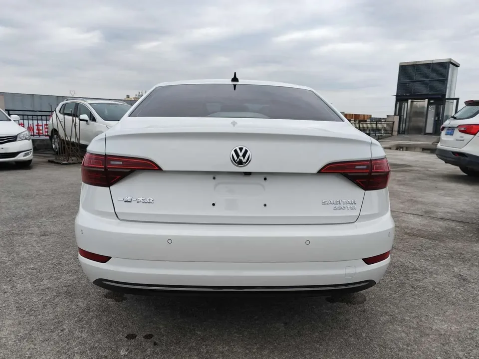 Volkswagen Sagitar 2021 Sagitar 280TSI DSG Comfort Smart Edition 2022 — миниатюра 2