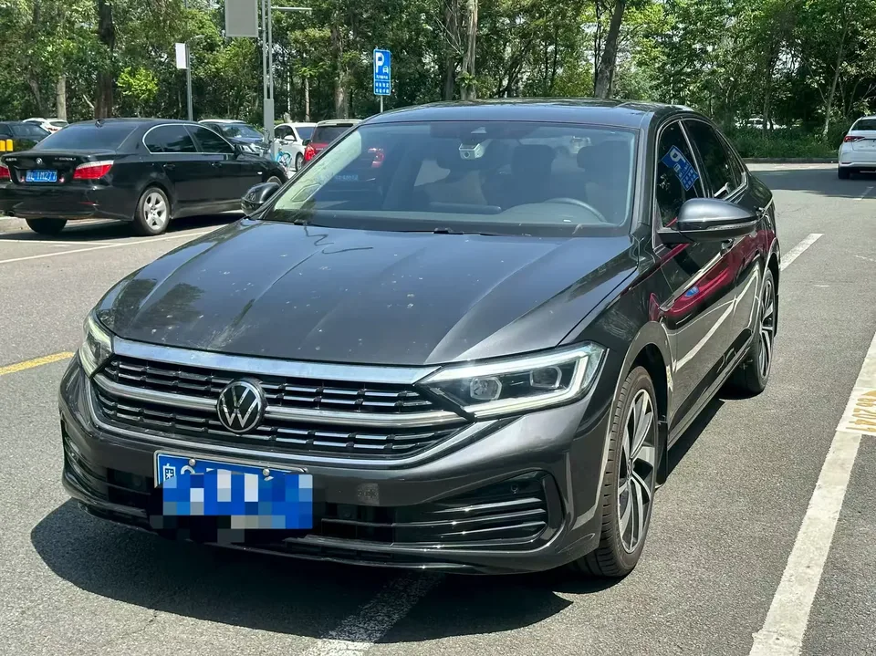 Volkswagen Sagitar 2023
