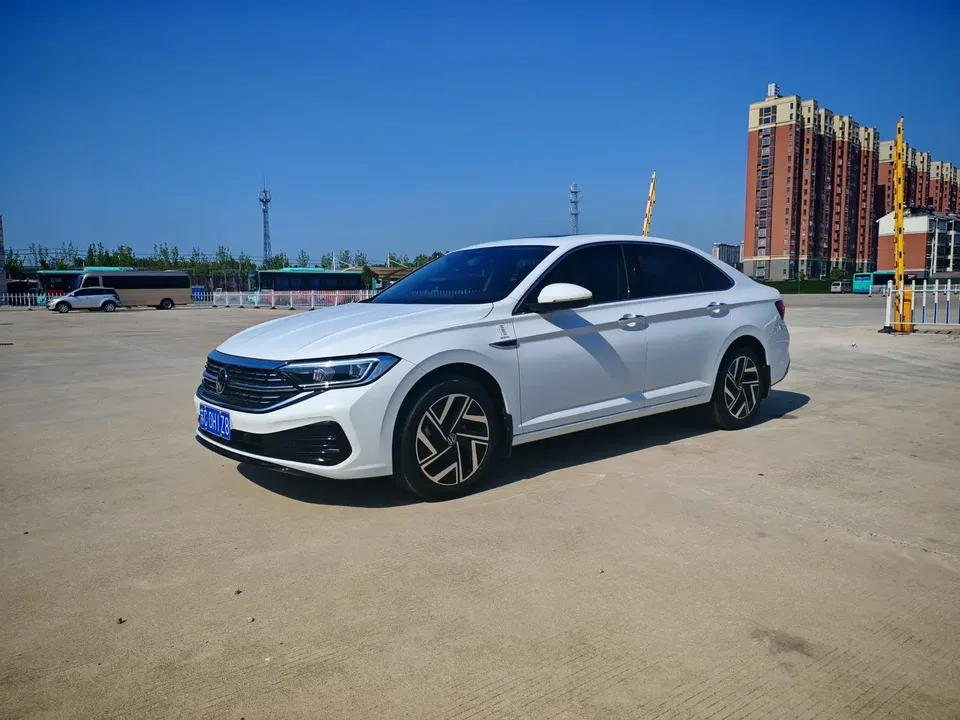 Volkswagen Sagitar 2023
