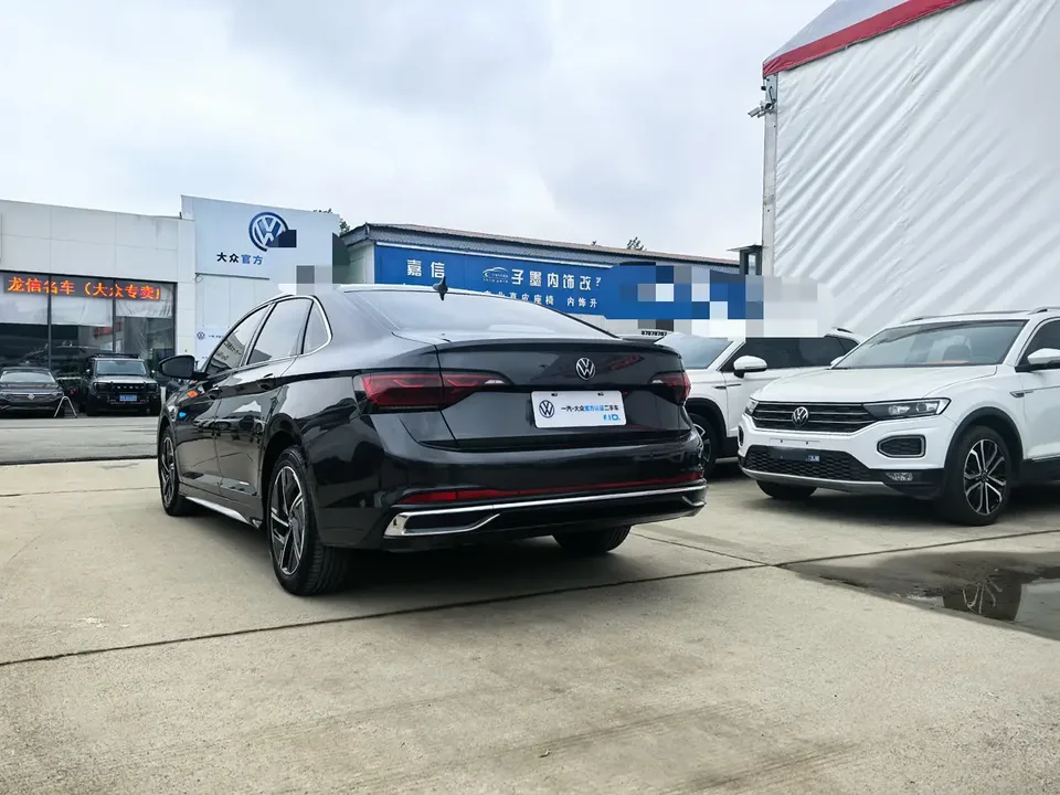 Volkswagen Sagitar Sagitar 300TSI DSG Beyond Edition 2024 — миниатюра 4