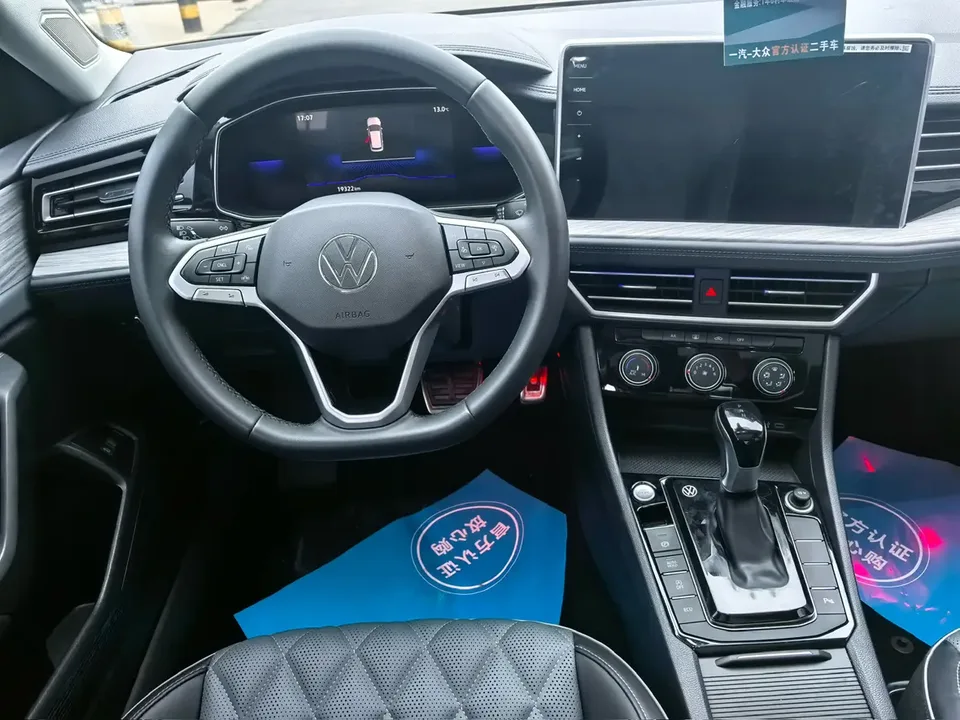 Volkswagen Sagitar Sagitar 300TSI DSG Beyond Edition 2024 — миниатюра 5
