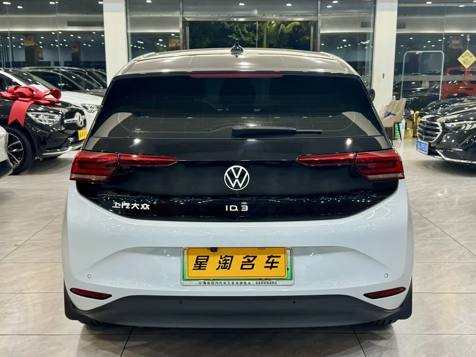 Volkswagen ID.3 ID.3 2023 Upgraded Pure Smart Edition 2024 — thumbnail 2