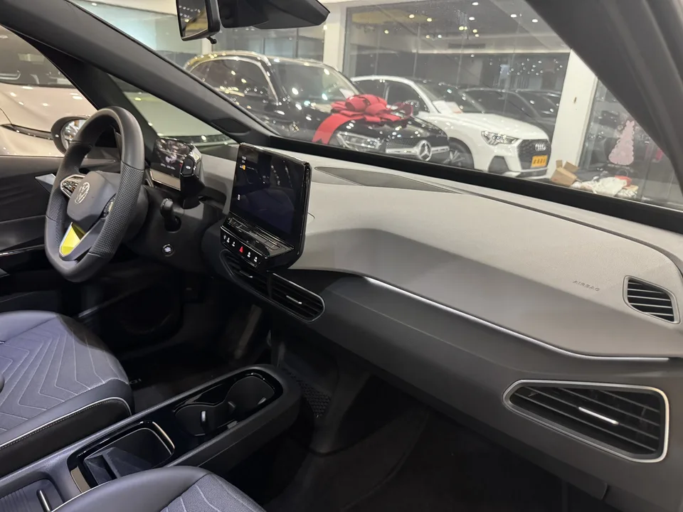 Volkswagen ID.3 ID.3 2023 Upgraded Pure Smart Edition 2024 — thumbnail 3