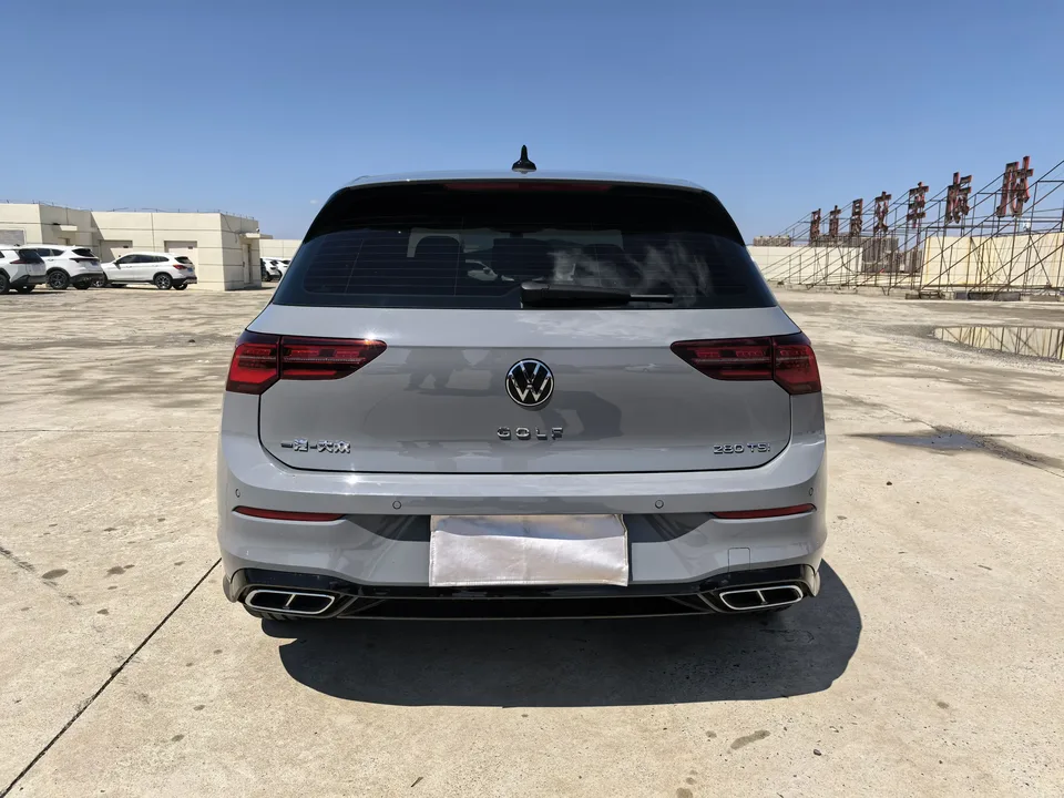 Volkswagen Golf facelift 280TSI DSG R-Line Lite 2023 — миниатюра 2