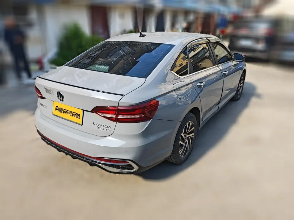 Volkswagen Lavida Lavida 2023 280TSI DSG Starry Sky Edition 2023 — миниатюра 3