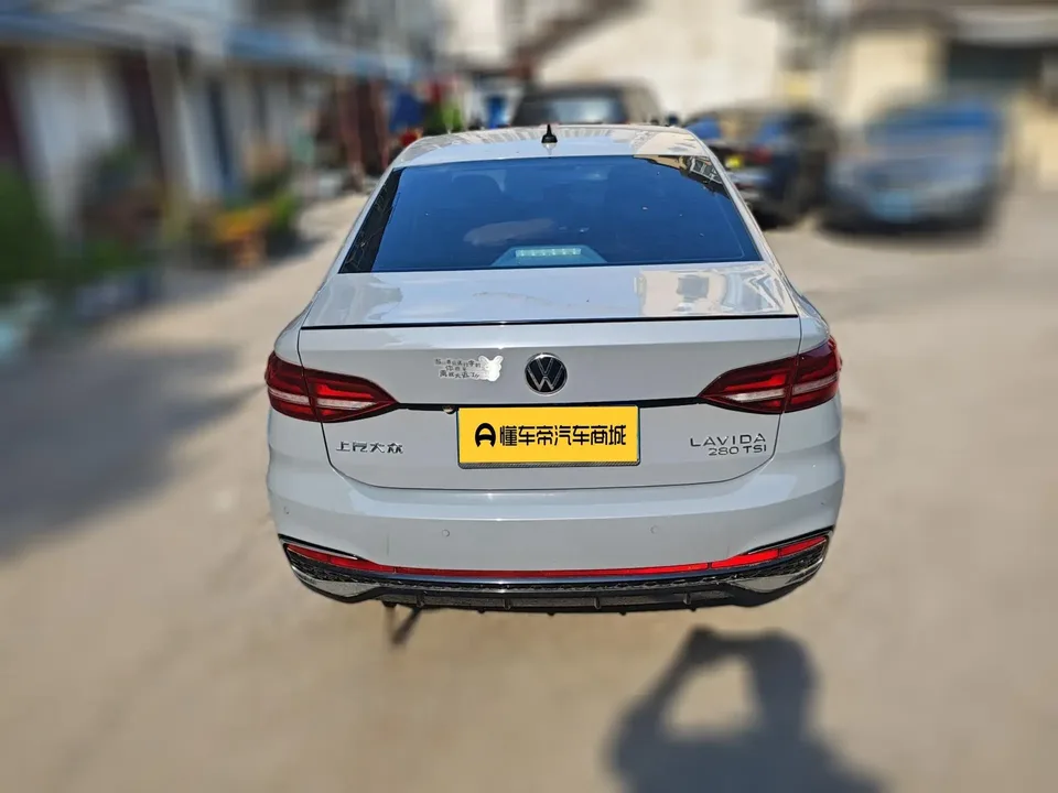 Volkswagen Lavida Lavida 2023 280TSI DSG Starry Sky Edition 2023 — миниатюра 4