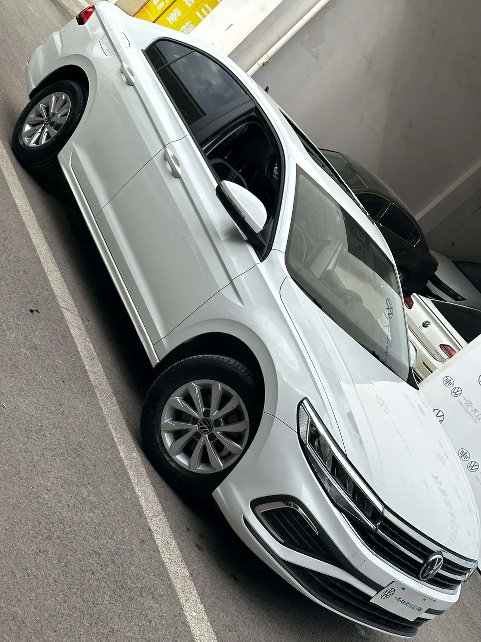 Volkswagen Bora Bora 2023 1.5L Automatic Limited Edition 2023 — миниатюра 5